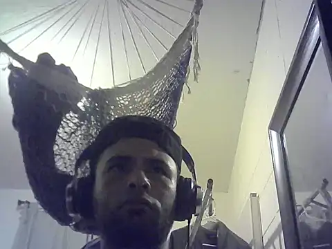 Snapshot of Relk130p chatting on 07/05/26, 06:09 Relk130p online show from 07/05/26, 06:09