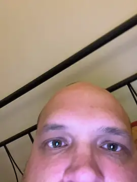 Snapshot of billy41leo chatting on 03/14/26, 10:42 billy41leo online show from 03/14/26, 10:42