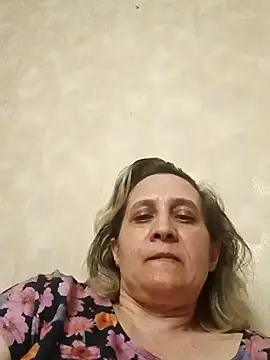 Snapshot of KatieLove133 chatting on 03/17/26, 04:43 KatieLove133 online show from 03/17/26, 04:43