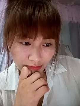 Lucxy-ki6 online show from 04/22/26, 01:01