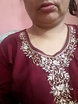 Gujju bhabhi69 online show from 04/28/26, 04:17