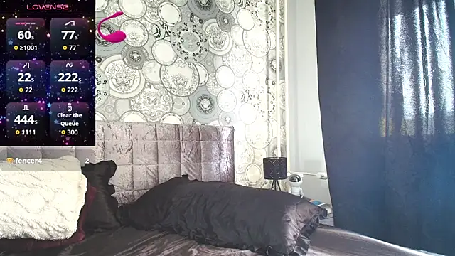 SexyQueenNina online show from 03/28/26, 08:36