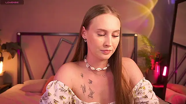 Snapshot of ViMilka chatting on 07/29/26, 12:03 ViMilka online show from 07/29/26, 12:03