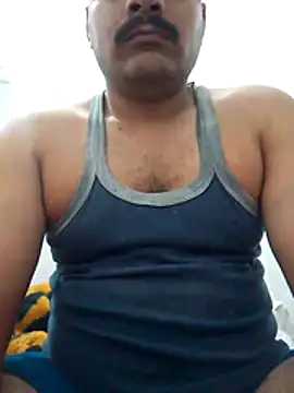 Decentlover67 online show from 04/12/26, 02:00