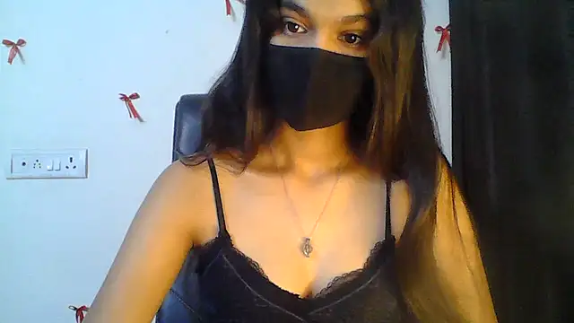 Snapshot of Hot_Deepansi02 chatting on 06/23/26, 04:05 Hot Deepansi02 online show from 06/23/26, 04:05