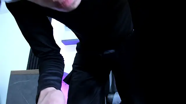 Bennet-Grayy online show from 04/23/26, 04:03