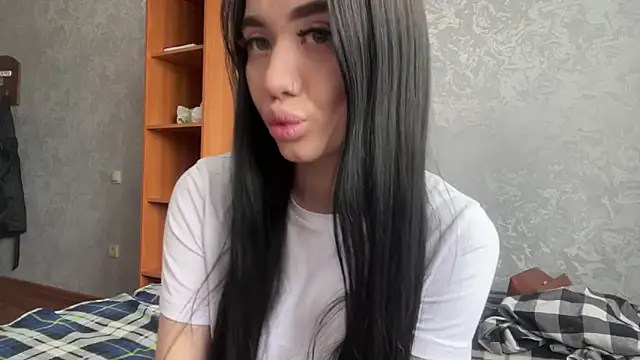 Sofi Funny online show from 04/20/26, 02:03