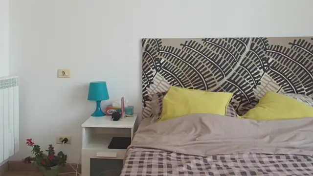 Snapshot of IreneBlue_ chatting on 06/11/26, 07:50 IreneBlue online show from 06/11/26, 07:50