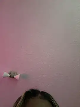 Snapshot of TSROYALE7527 chatting on 03/19/26, 03:49 TSROYALE7527 online show from 03/19/26, 03:49