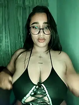 Mia skyy18 online show from 04/22/26, 11:50