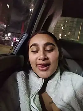Mia skyy18 online show from 06/04/26, 04:40