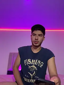 ApoloGray   online show from 04/10/26, 08:02