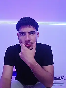 ApoloGray   online show from 04/14/26, 07:53