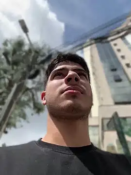 ApoloGray   online show from 04/15/26, 07:21