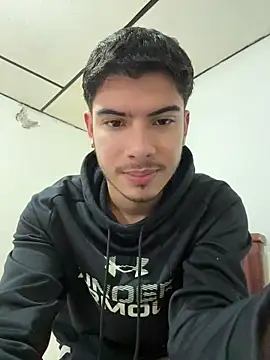 ApoloGray   online show from 04/23/26, 06:54