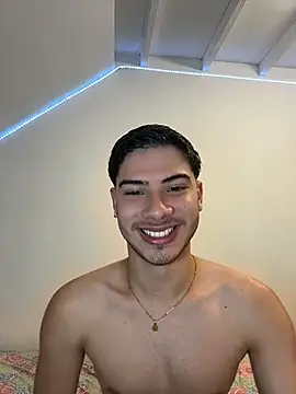 Snapshot of ApoloGray__ chatting on 05/30/26, 08:06 ApoloGray online show from 05/30/26, 08:06