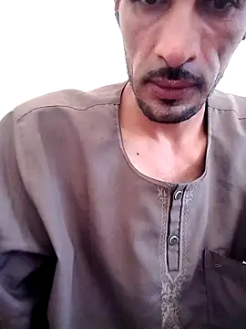Snapshot of Thisizhakim chatting on 06/27/26, 01:17 Thisizhakim online show from 06/27/26, 01:17