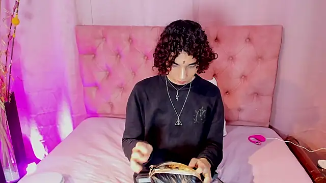 kore 7w7 online show from 03/18/26, 07:39