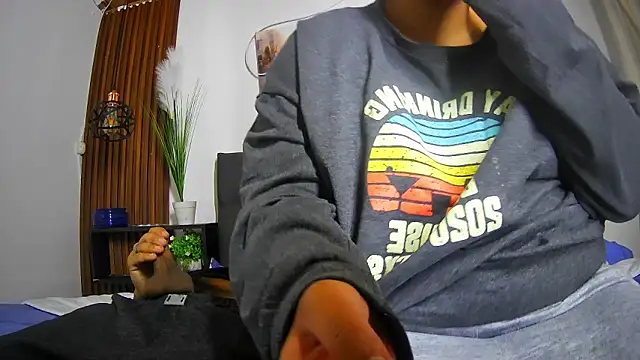 naughtycouplex  online show from 03/31/26, 10:32