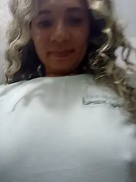 Snapshot of adairamars chatting on 06/22/26, 12:35 adairamars online show from 06/22/26, 12:35