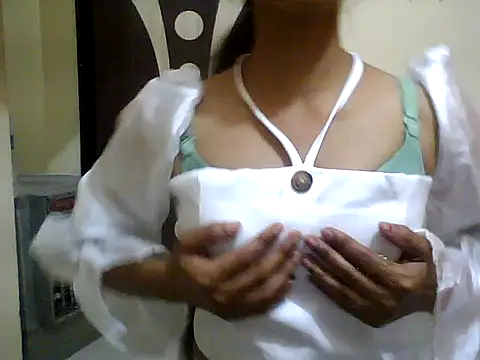 Sonam1186 online show from 04/28/26, 06:46