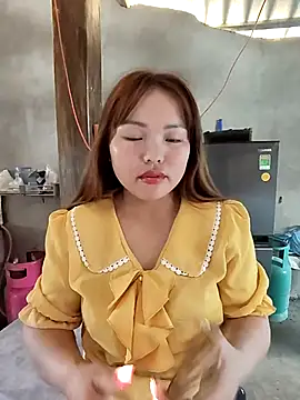 Mina xYx online show from 04/06/26, 05:52