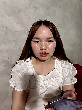 Mina xYx online show from 04/17/26, 11:46