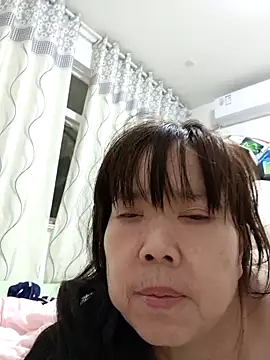 Snapshot of xushour chatting on 04/23/26, 04:31 xushour online show from 04/23/26, 04:31