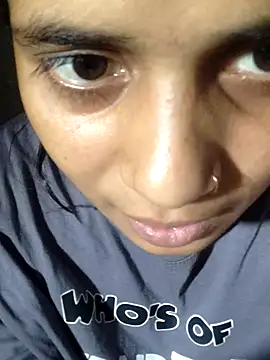 Pari 76 online show from 03/15/26, 06:36