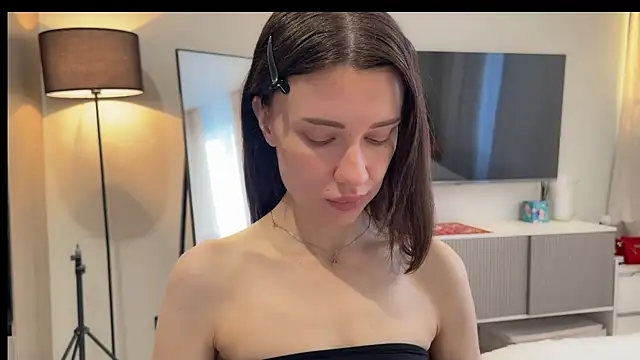 Snapshot of Nicolekira chatting on 03/23/26, 03:54 Nicolekira online show from 03/23/26, 03:54