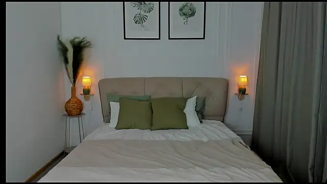 EvaRaider online show from 03/22/26, 02:20