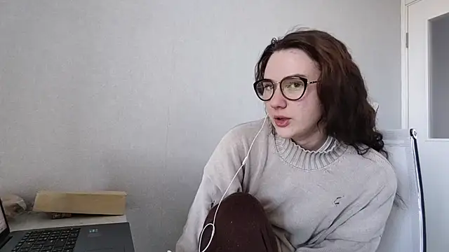 LaritaTocchio online show from 04/27/26, 06:33