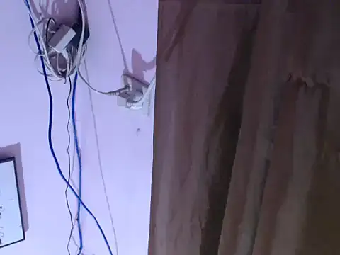 slut emerald22 online show from 03/15/26, 11:27