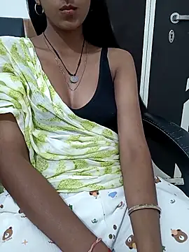 Snapshot of aushi_rajput chatting on 03/27/26, 10:42 aushi rajput online show from 03/27/26, 10:42