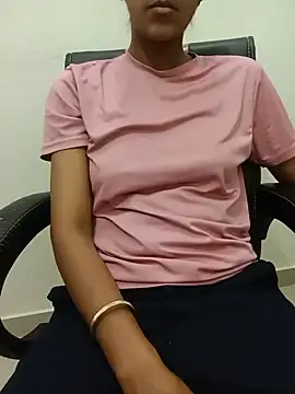 aushi rajput online show from 05/26/26, 11:34