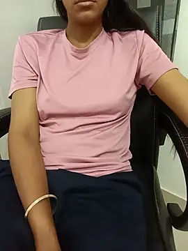 aushi rajput online show from 05/27/26, 05:04