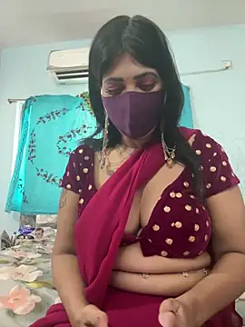 Snapshot of Taniyasharma4898 chatting on 03/19/26, 07:56 Taniyasharma4898 online show from 03/19/26, 07:56