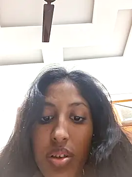 Pari lovers online show from 03/26/26, 09:31