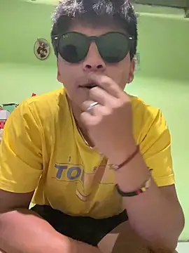 Snapshot of Arley-Arley1 chatting on 03/19/26, 04:27 Arley-Arley1 online show from 03/19/26, 04:27