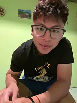 Snapshot of Arley-Arley1 chatting on 03/24/26, 03:44 Arley-Arley1 online show from 03/24/26, 03:44