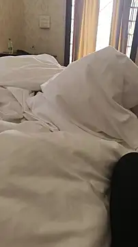 Snapshot of xyz_2giT chatting on 03/20/26, 04:50 xyz 2giT online show from 03/20/26, 04:50