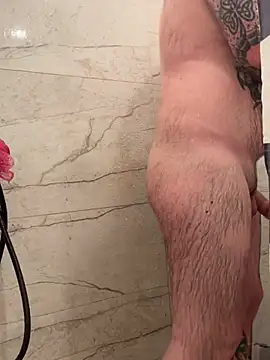 Snapshot of BSM4824 chatting on 03/21/26, 05:05 BSM4824 online show from 03/21/26, 05:05