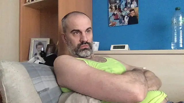 Snapshot of calvito_exotico chatting on 03/23/26, 10:41 calvito exotico online show from 03/23/26, 10:41