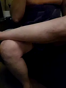 Snapshot of FiaStarr chatting on 06/18/26, 11:42 FiaStarr online show from 06/18/26, 11:42