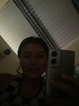 Snapshot of SKYFOX_ chatting on 03/16/26, 04:11 SKYFOX online show from 03/16/26, 04:11