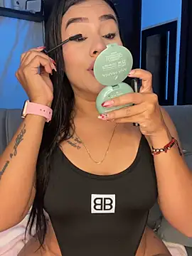 AlisonBeltran1 online show from 05/06/26, 07:46