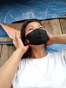 Snapshot of maymay121 chatting on 06/25/26, 09:47 maymay121 online show from 06/25/26, 09:47