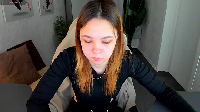 Lori Bllossom online show from 04/17/26, 12:35