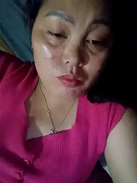 Snapshot of Abi-ni chatting on 06/30/26, 01:12 Abi-ni online show from 06/30/26, 01:12