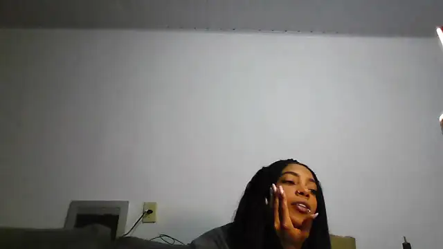 Snapshot of Nix3erika chatting on 06/06/26, 12:16 Nix3erika online show from 06/06/26, 12:16